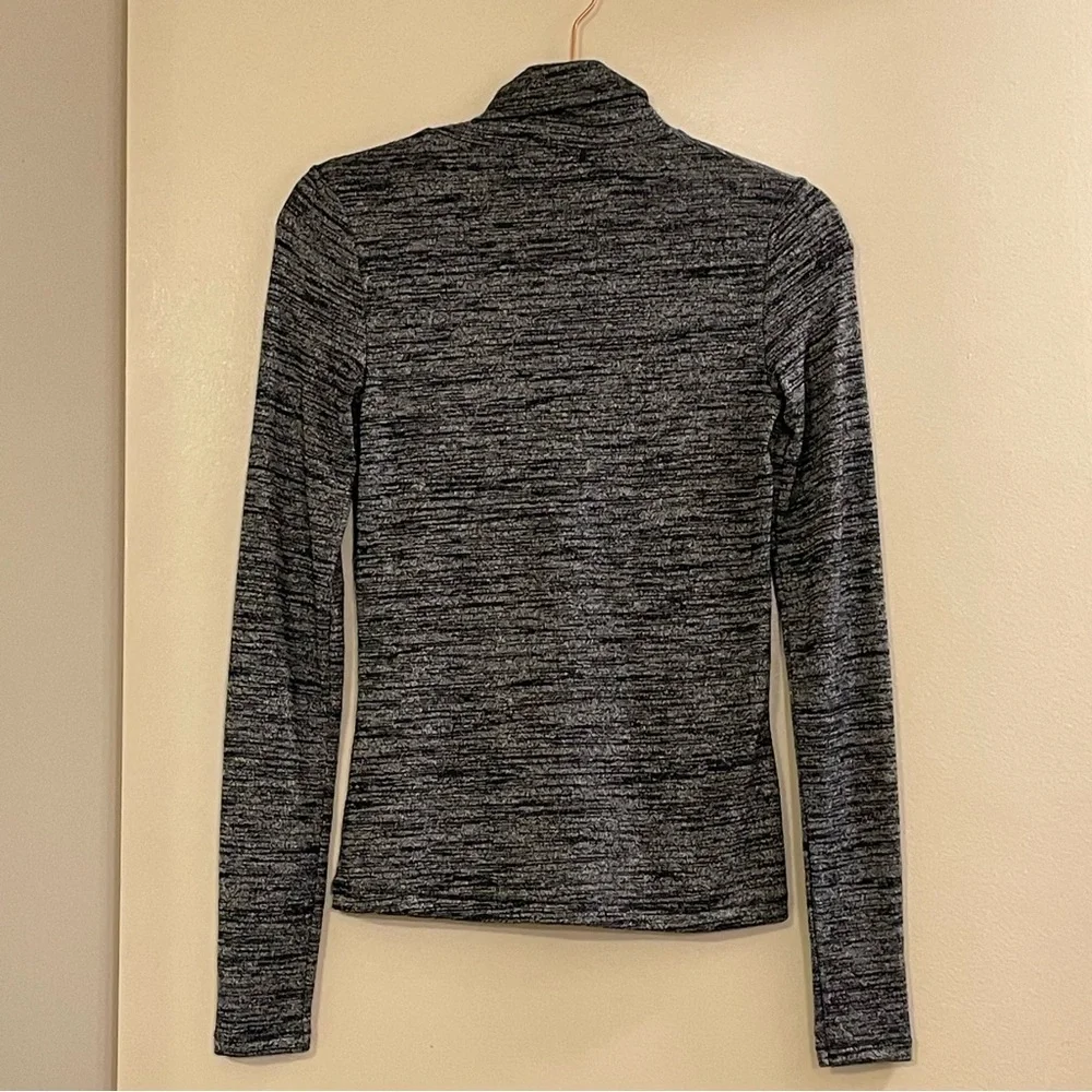 RAG & BONE Landon T-Neck in Black Heather - Picture 3 of 6